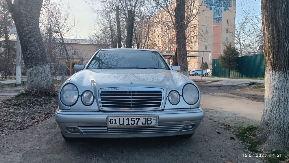 210 Mersеdes Elegens  сотилади.