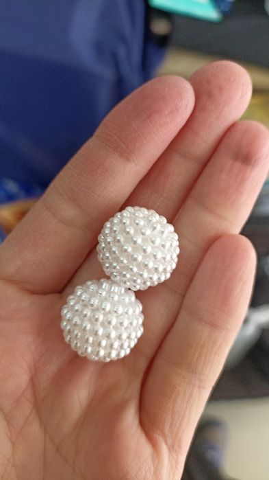 Продам бусы ёжиковые