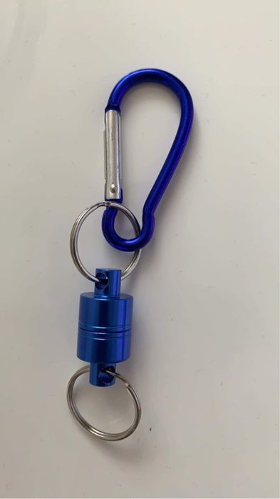 SDtackle Магнит за кеп