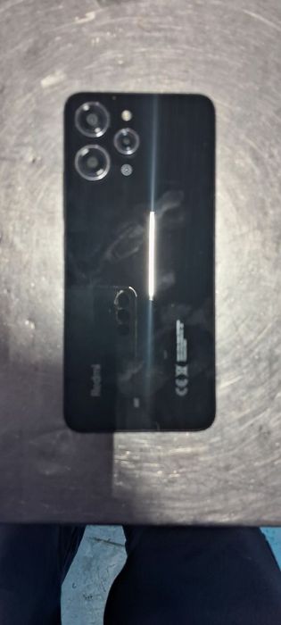 Redmi 12  telefon sotiladi srocinj