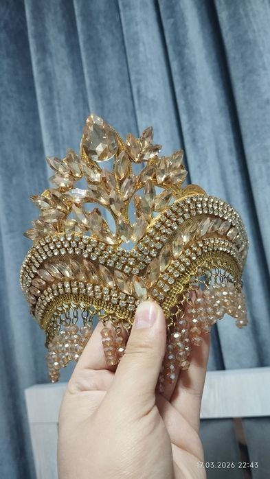 Diadema yengi toshlari yaraqlab turadi