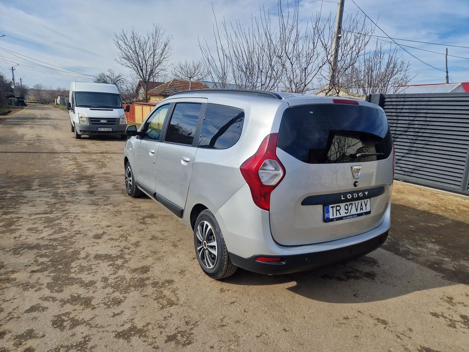Dacia Logdy 2013