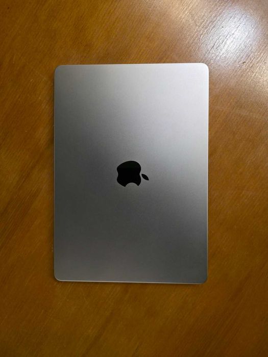 MacBook Air M2 | 16GB RAM | 256GB SSD