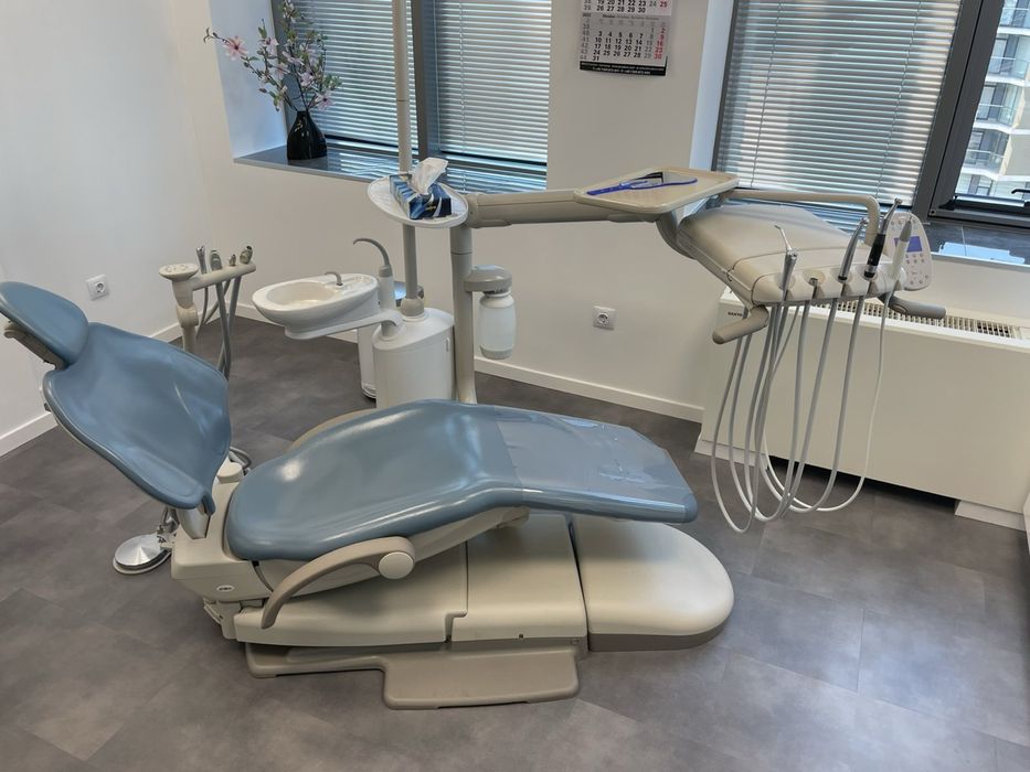 Стоматологичен стол A-dec A500