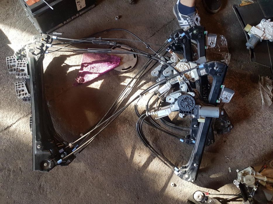 Машинки за ел.стъкла стъклоповдигачи