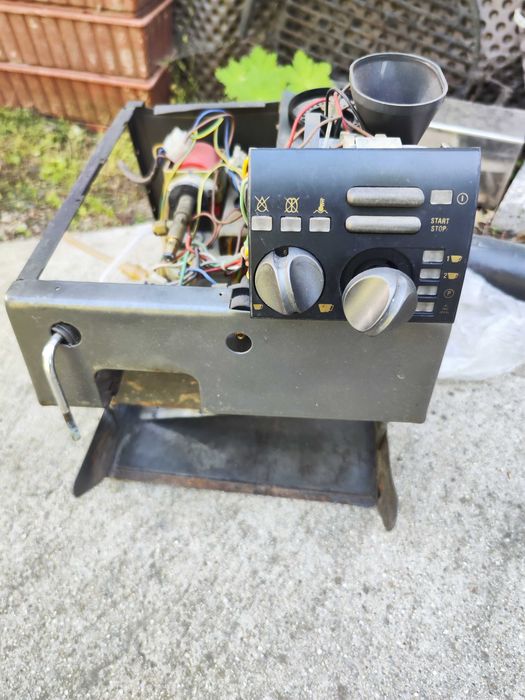 Кафемашина автомат Ронсън  с цедка 99 лв,Mio -Star на части 40лв