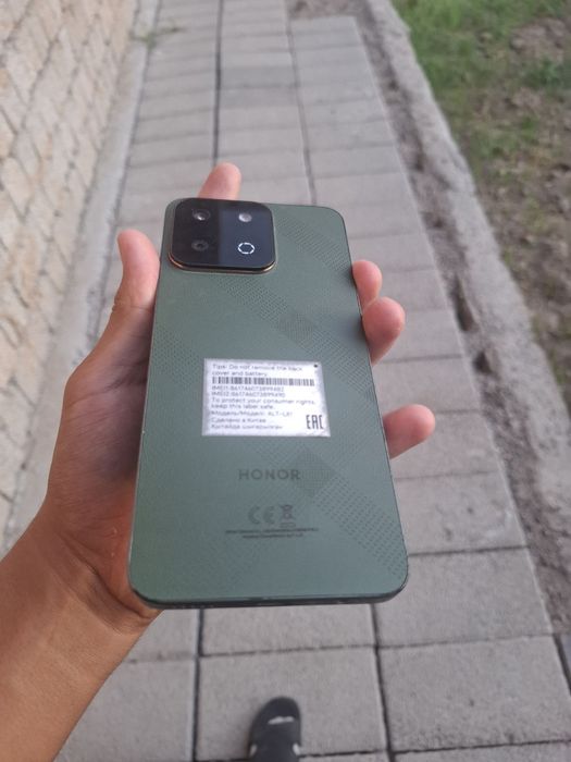 Xonor X7c 128 tali sotiladi
