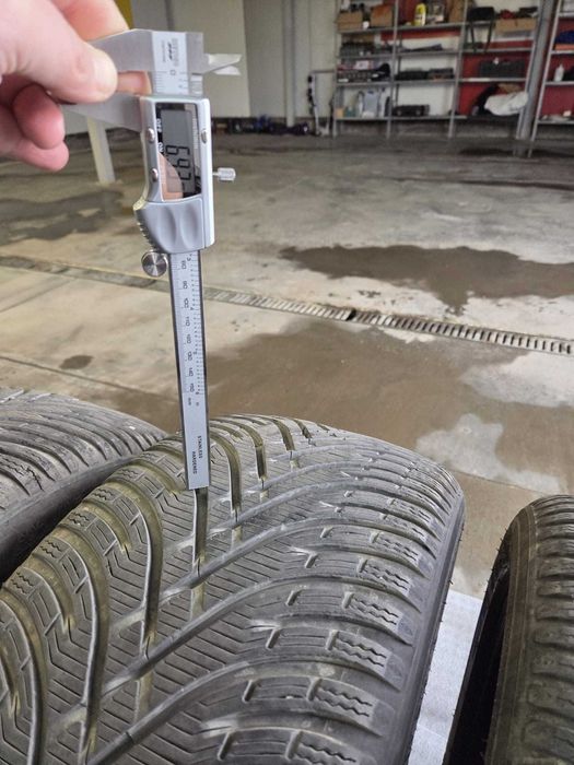 Anvelope Iarna Kleber Krisalp HP3 235/45 R17 XL 97V, stare noua