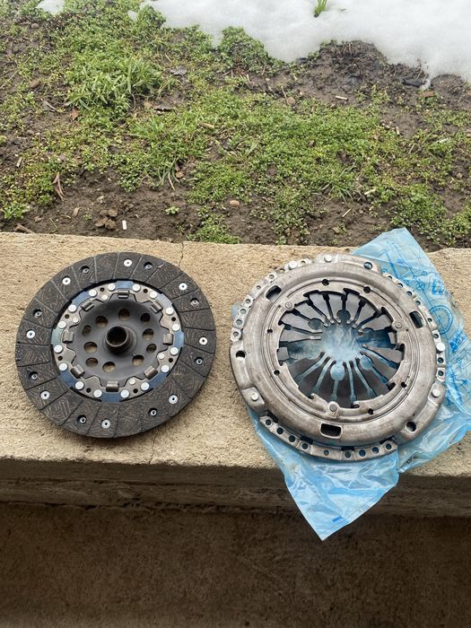 Съединител Blue Print ADV183050 – за твърд маховик – VW/Audi 1.9 TDI