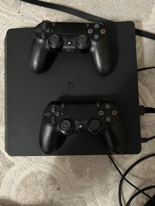 Sony PlayStation 4