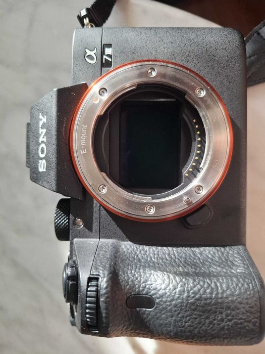 Aparat foto Sony α7 III cu senzor de imagine