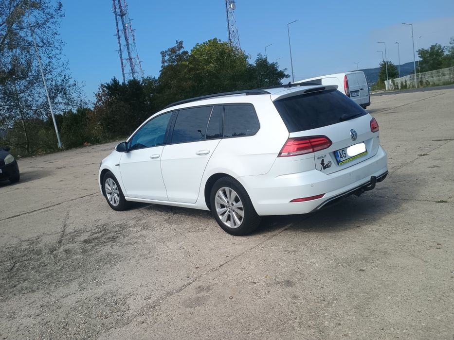 VOLKSWAGEN Golf 2018 — imagine 3