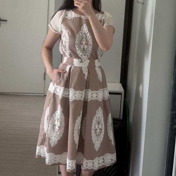 Двойка в длине миди