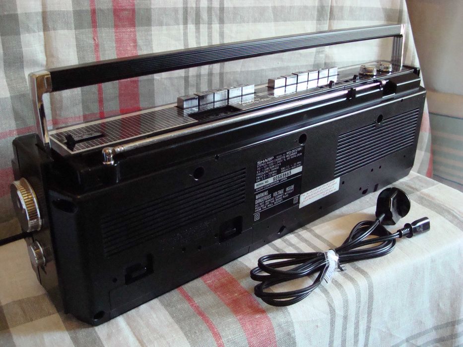 SHARP  WQ - 261 Z (BK) 1989 ГОД. РЕДКИЙ .