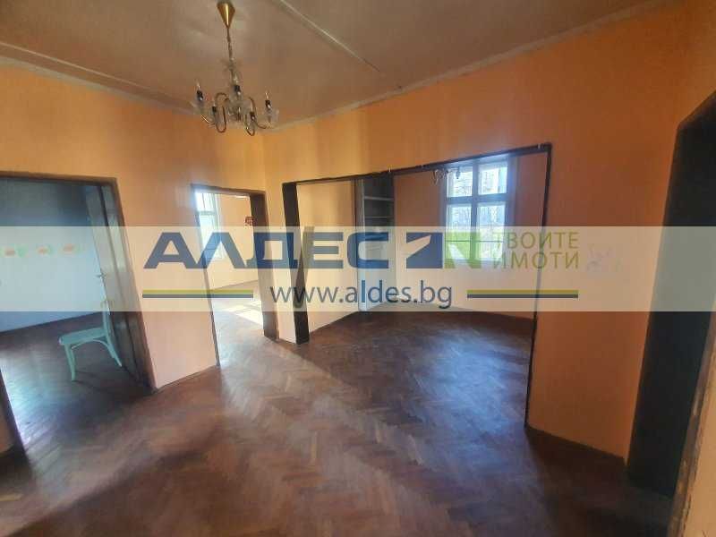 Многофункционална къща под наем в Лозенец до пл. Журналист!