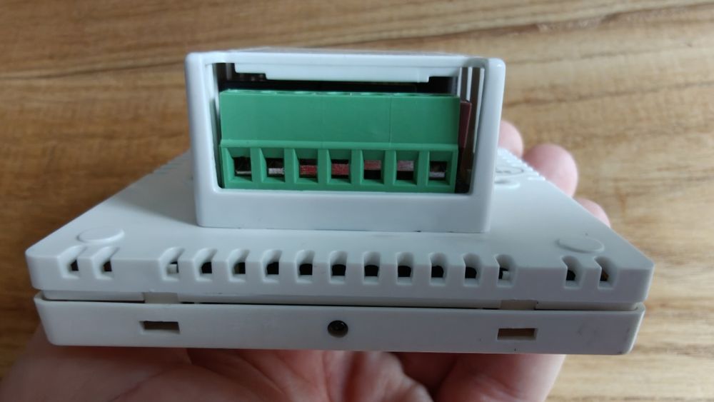 Термостат Термо помпа, централизирани климатични системи