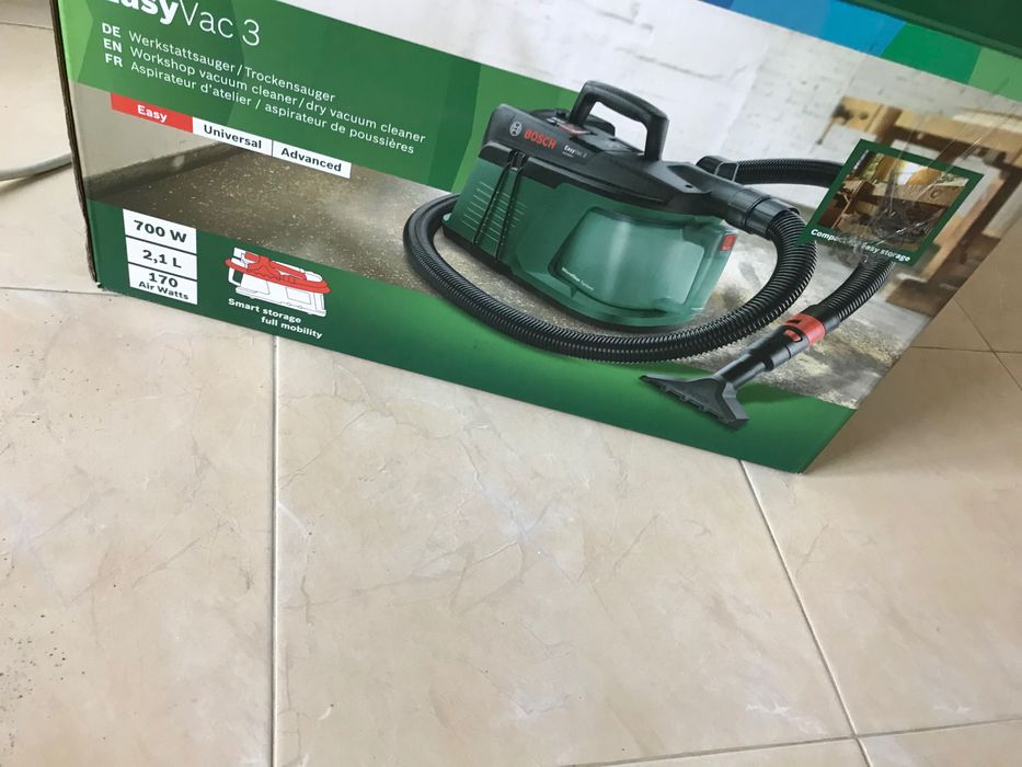 Прахосмукачка за сухо изсмукване BOSCH EasyVac 3