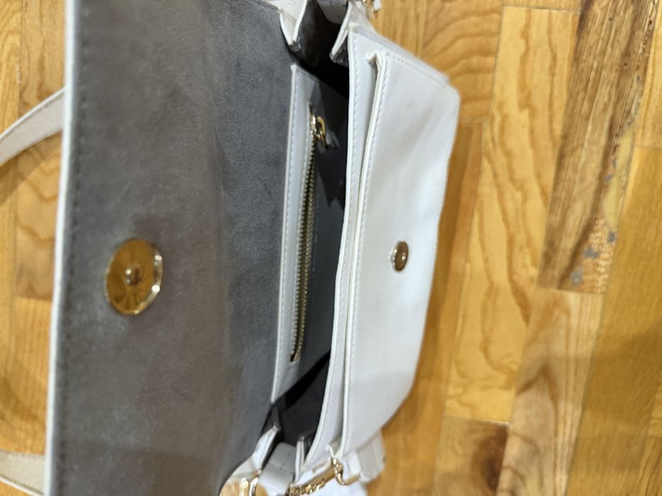 Дамска чанта