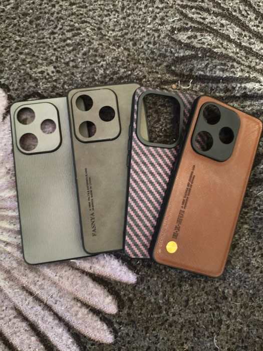 Продам чехлы на смартфон.