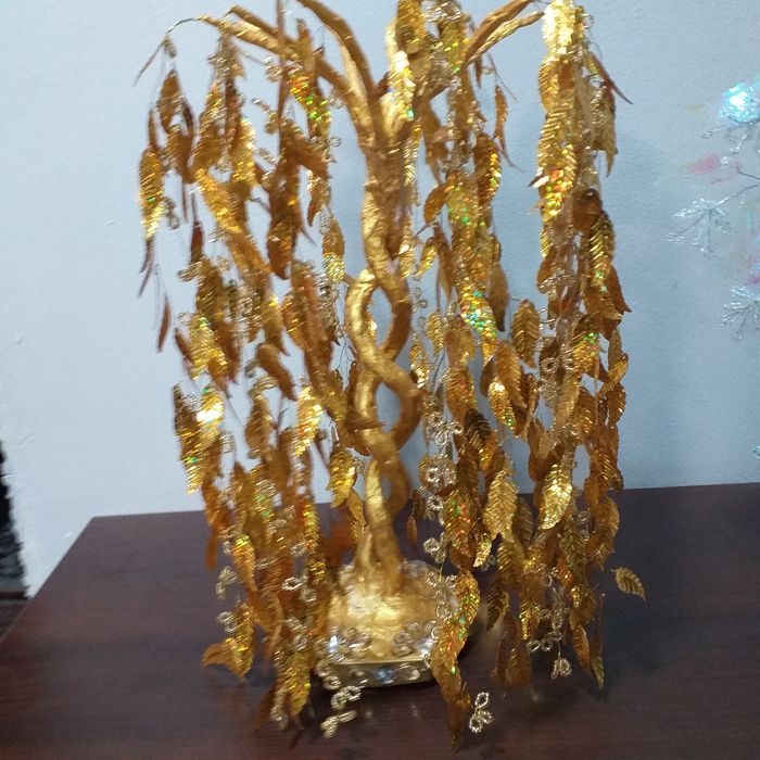 Деревья из бисера