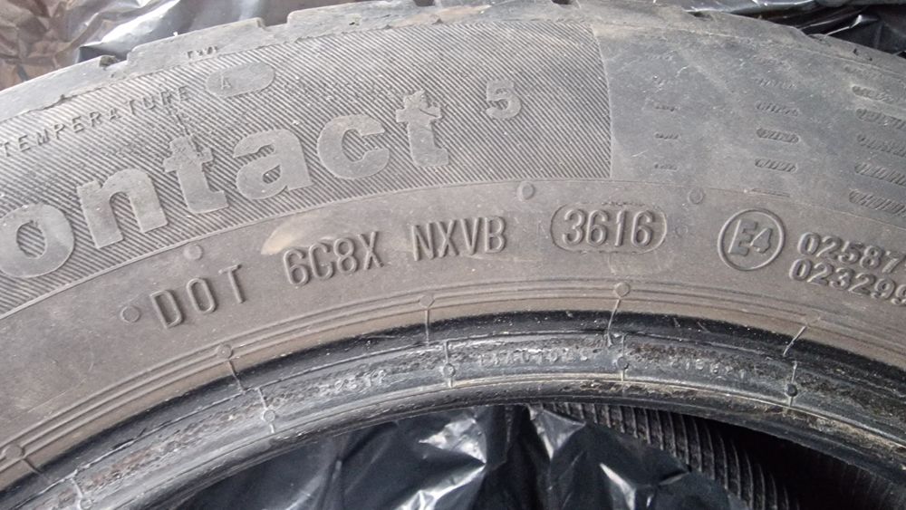 Anvelope cauciucuri roti 185 55 15 vara Continental