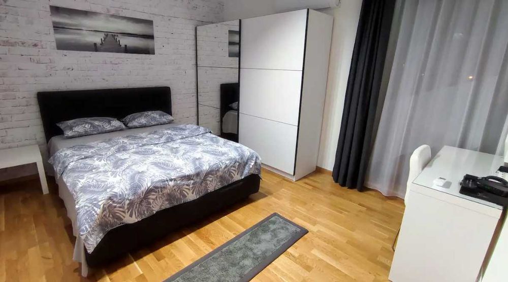 Дава се под наем Двустаен апартамент в Пловдив, Изгрев - 58 кв.м за 200 € - Снимка #1