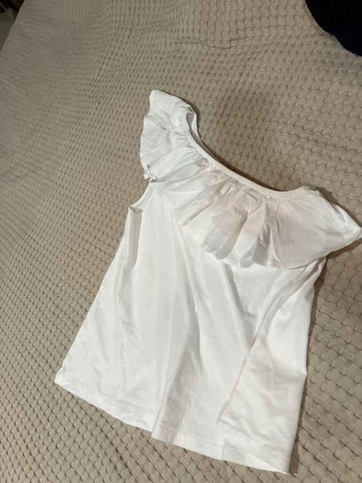 Блузки Uniqlo , massimo dutti , lacoste