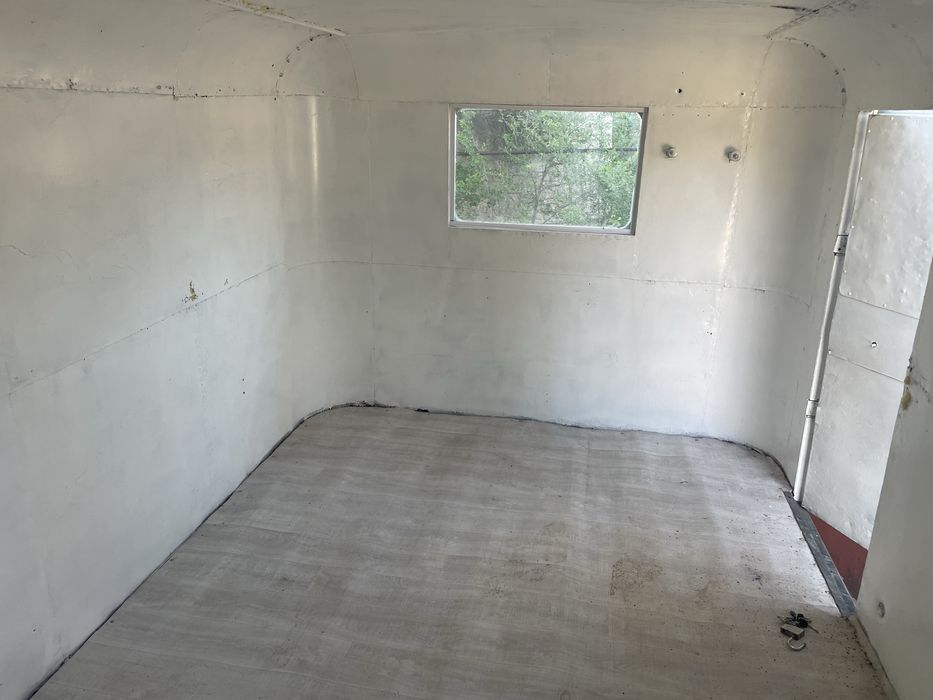 Жилой вагончик на колесах