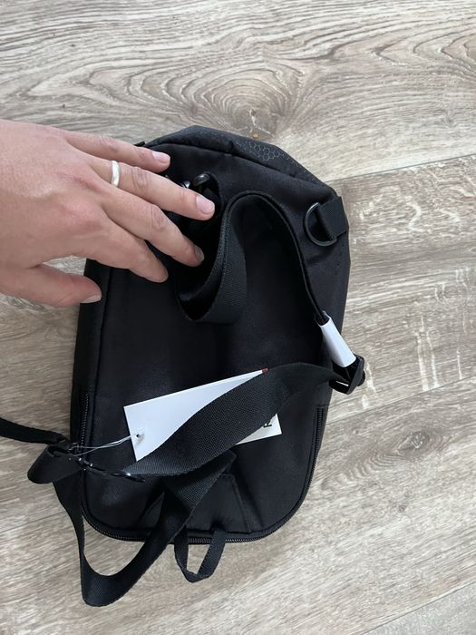 Сумка бананка плечевая Reebok