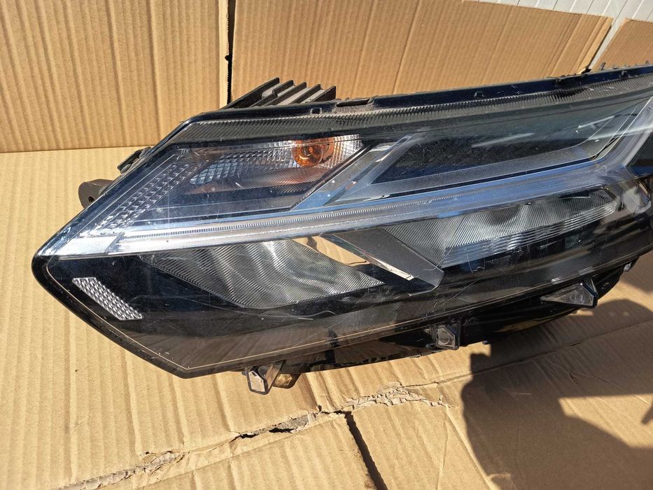 Far stanga Led Dacia Logan 3 / Sandero