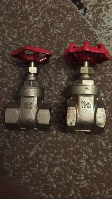 Robinet inox 1" și din bronz 1" și 1 1/4"