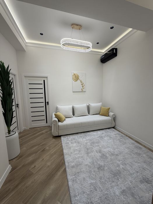 3-ком Ялангач м-в новостройка