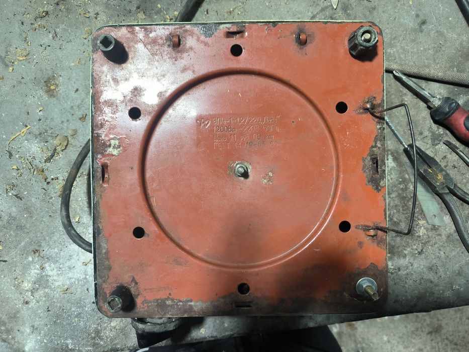 Нагревательная плитка СССР