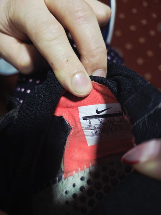 Vand crampoane nike