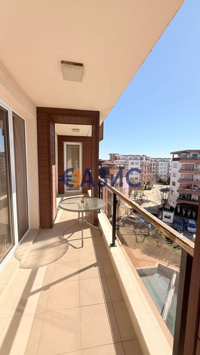 Продава се Тристаен апартамент в с. Равда, Област Бургас - 170 кв.м за 750 €/кв.м - Снимка #8