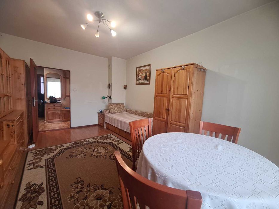 Тристаен апартамент под наем в ж.к. Овча Купел 1