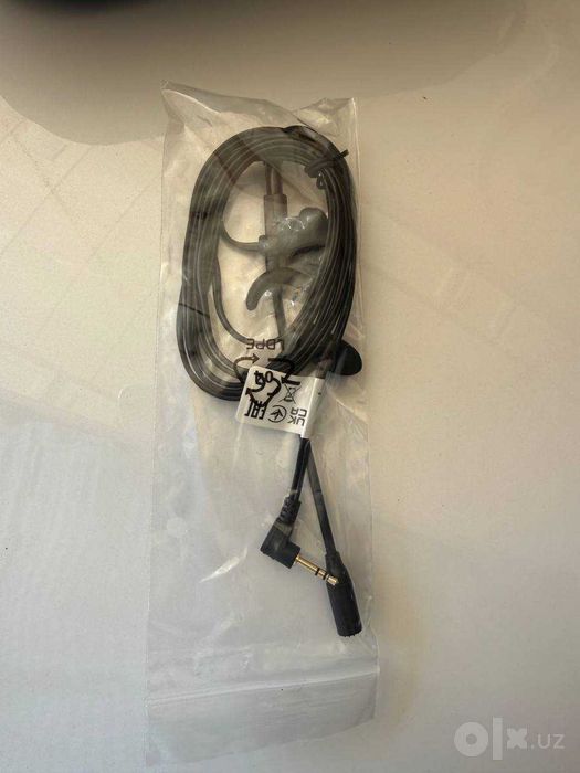 Orginal Naushnik Sotiladi motorola T82