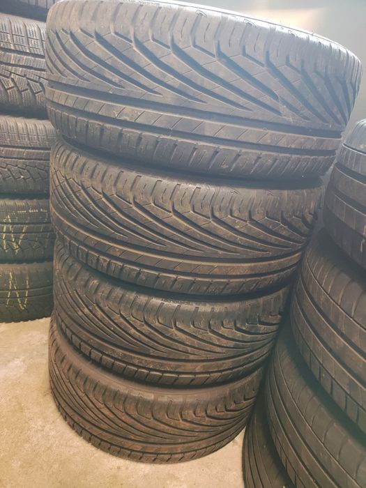 4 бр летни 225/40/18 Uniroyal