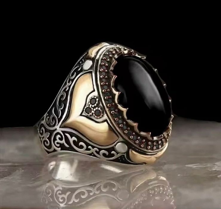 Луксозни мъжки пръстени