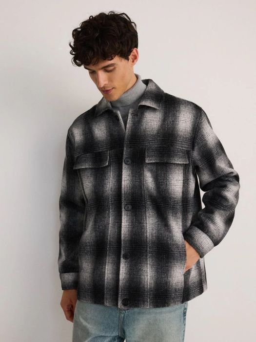 Мъжка риза от дебела материя Reserved