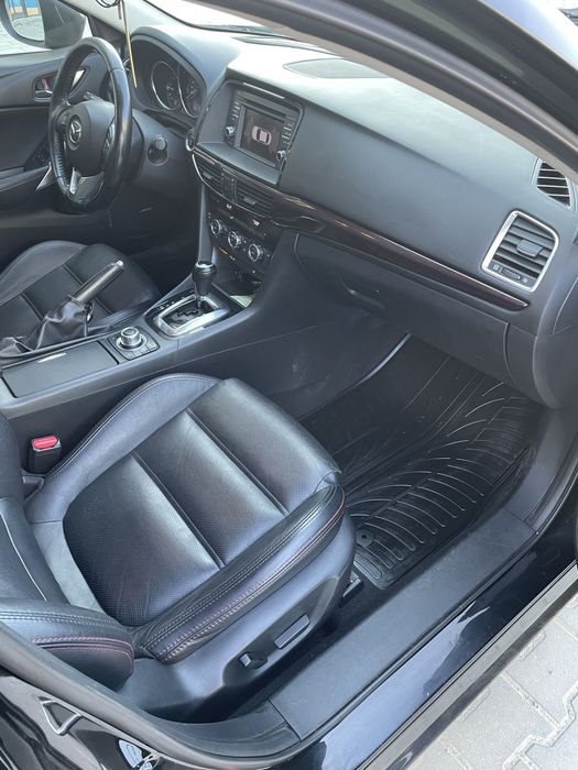 Mazda 6 Facelift 2014 2.2D Automată 200CP Piele Bose Distronic