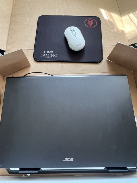 Laptop Gaming Acer Aspire 7 RTX 3050