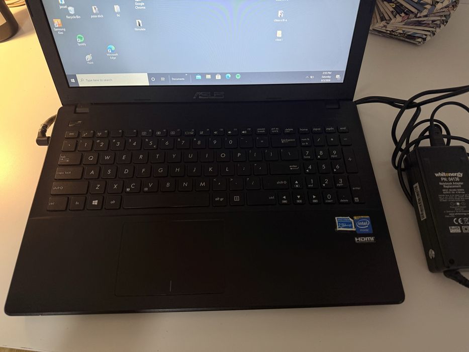 Asus X551M