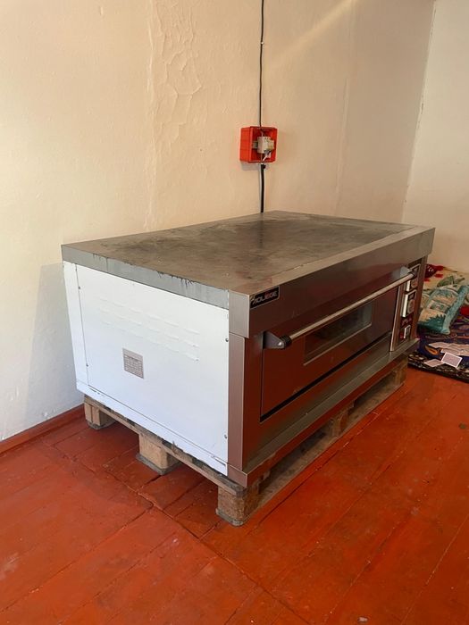 Жарочный шкаф.  .