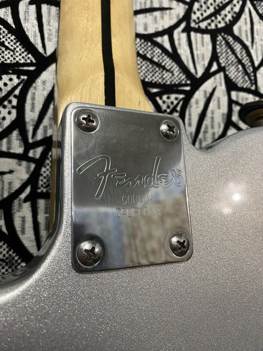 Продаю электрогитару