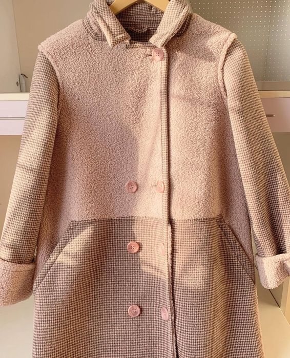 Продам пальто демисезонная