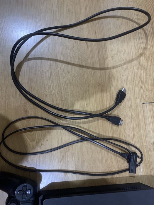 PS4 във добро със тояние