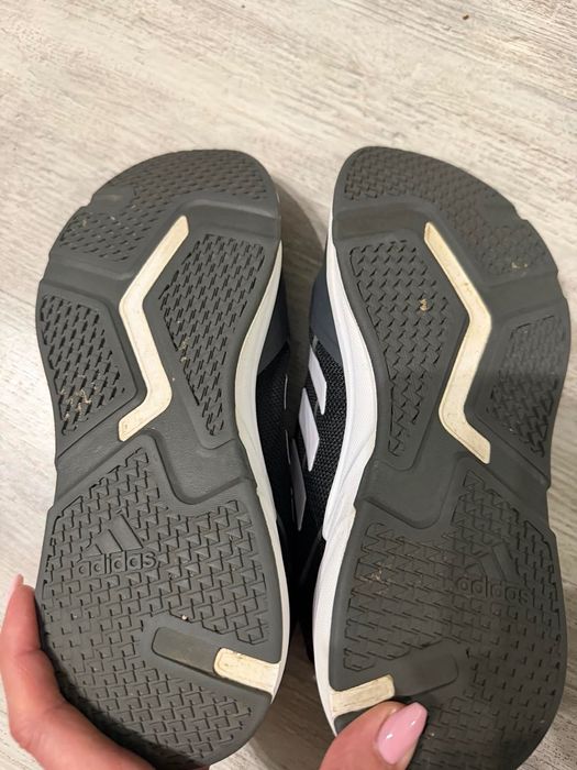 Маратонки Adidas X9000L1