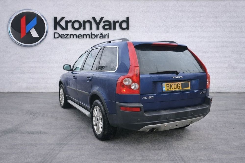 Dezmembrari dezmembrez  Volvo XC 90 2.4 Diesel  2002-2006  D5244T