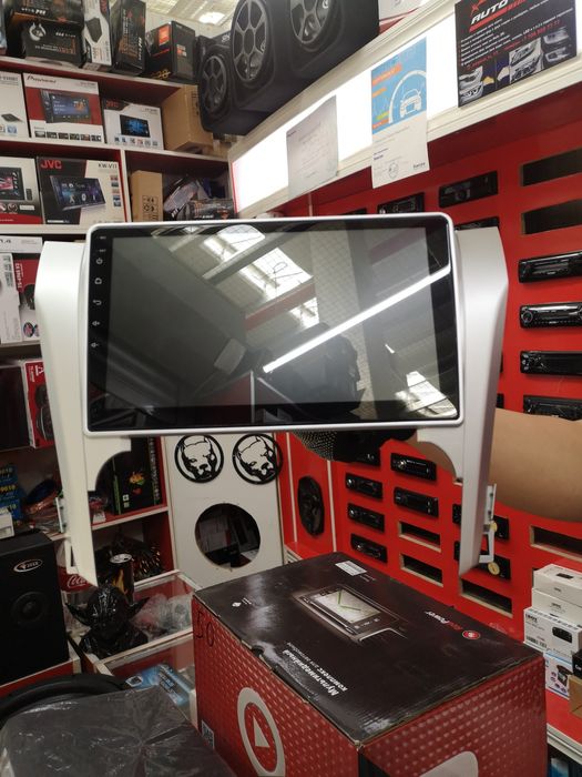 Монитор на toyota camry 50